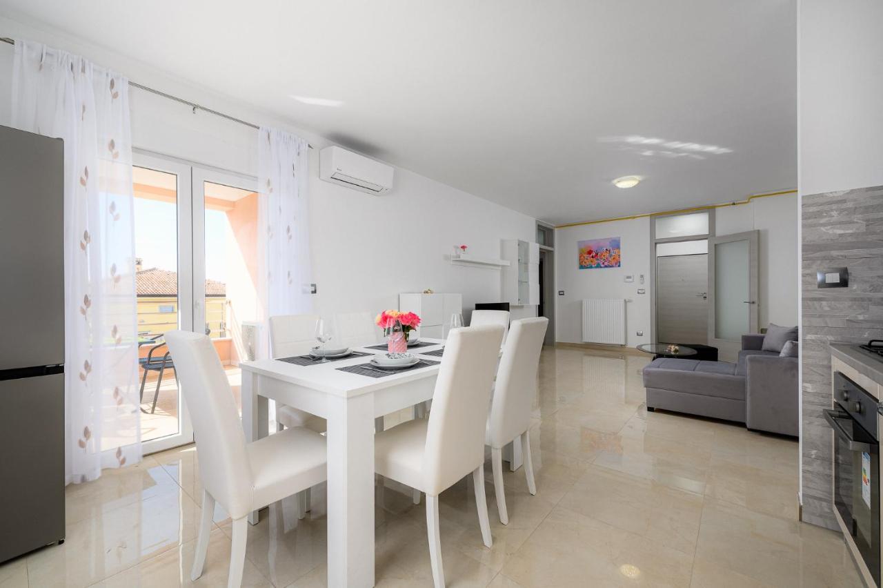 Stancija Amoroso Porec Apartments Екстер'єр фото