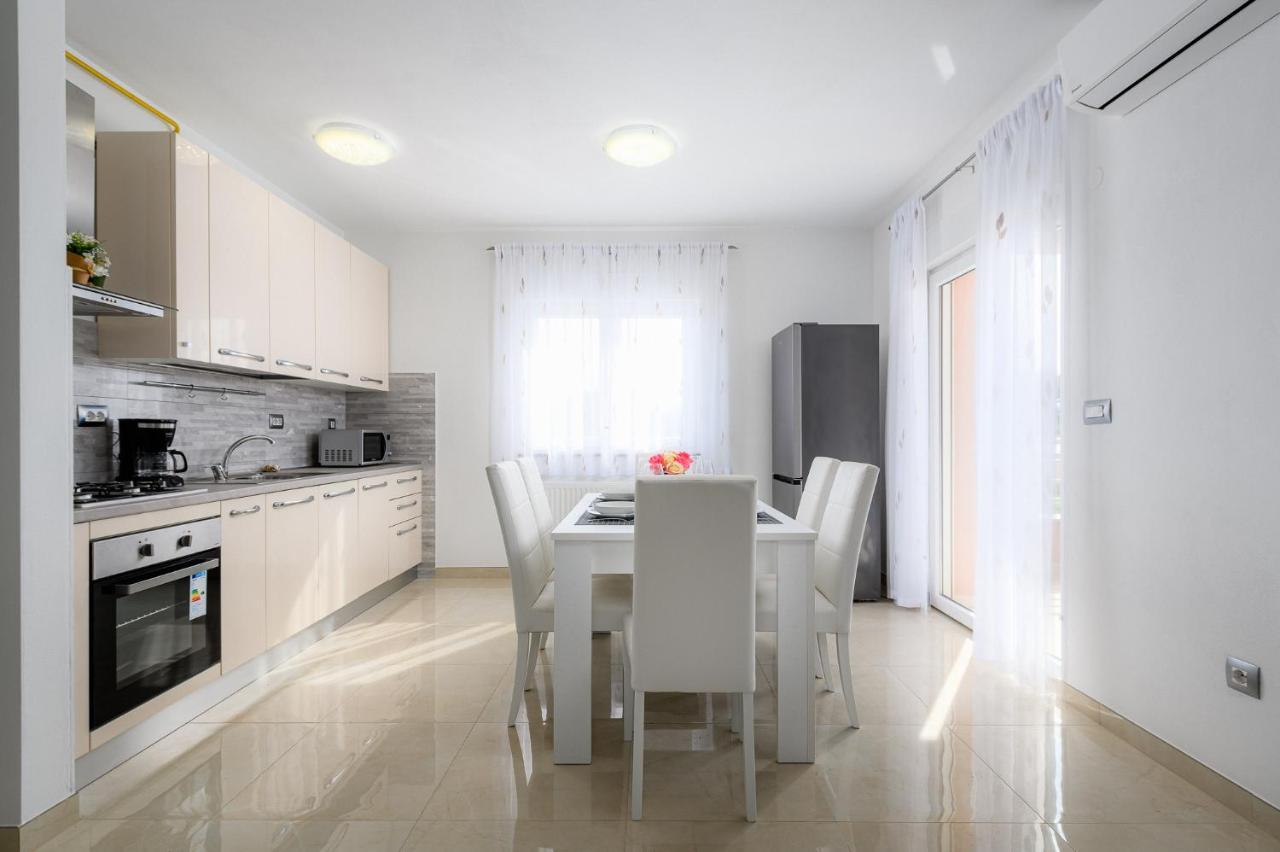 Stancija Amoroso Porec Apartments Екстер'єр фото