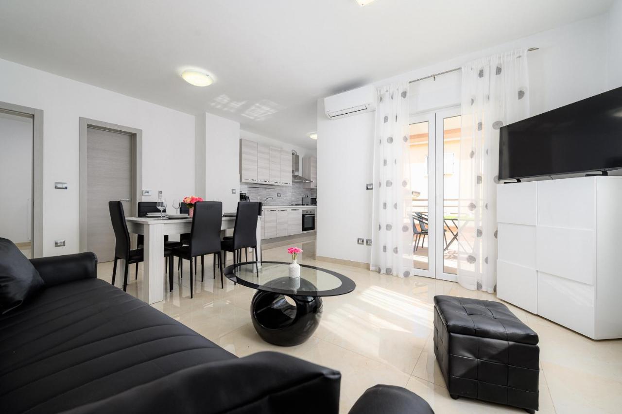 Stancija Amoroso Porec Apartments Екстер'єр фото