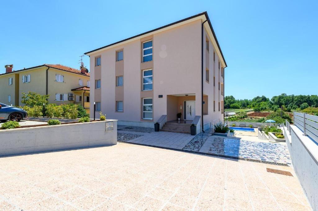 Stancija Amoroso Porec Apartments Екстер'єр фото