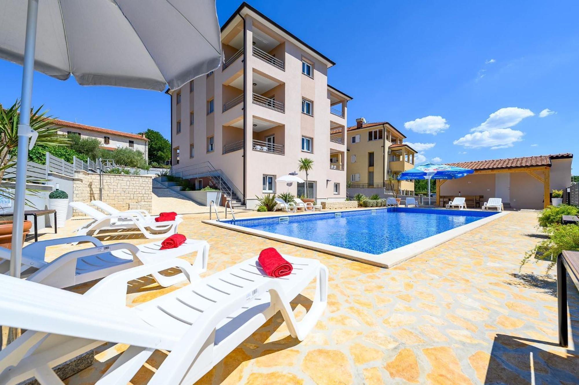 Stancija Amoroso Porec Apartments Екстер'єр фото