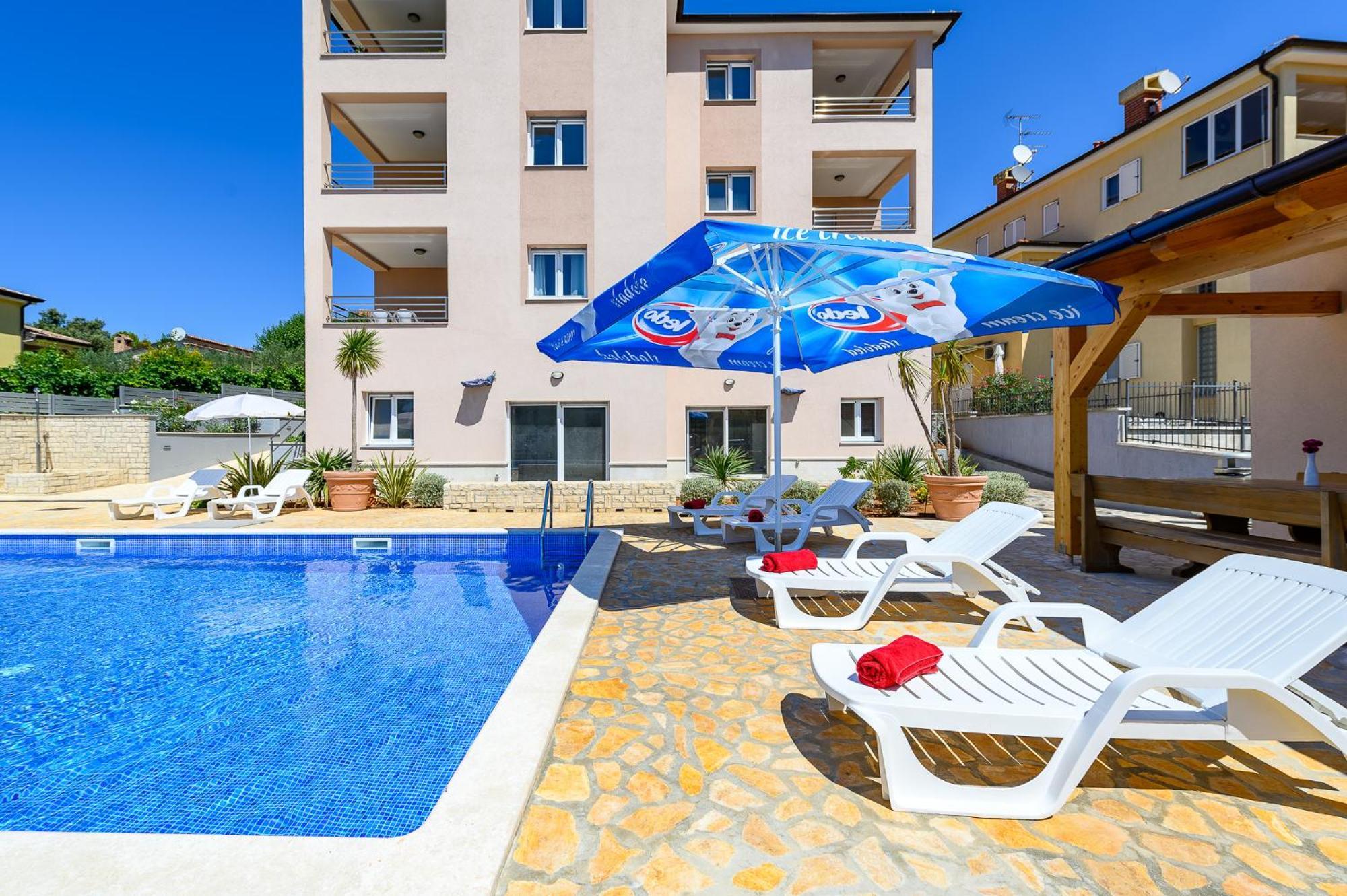 Stancija Amoroso Porec Apartments Екстер'єр фото